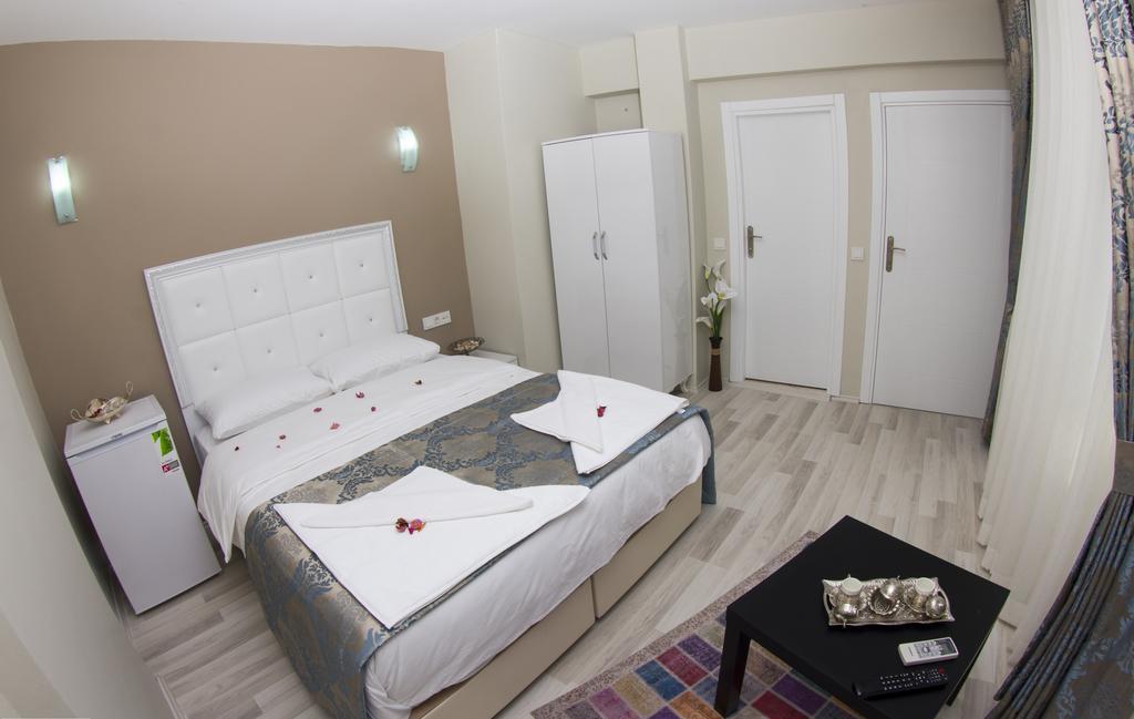 Nisan'S Hotel Istanbul Room photo